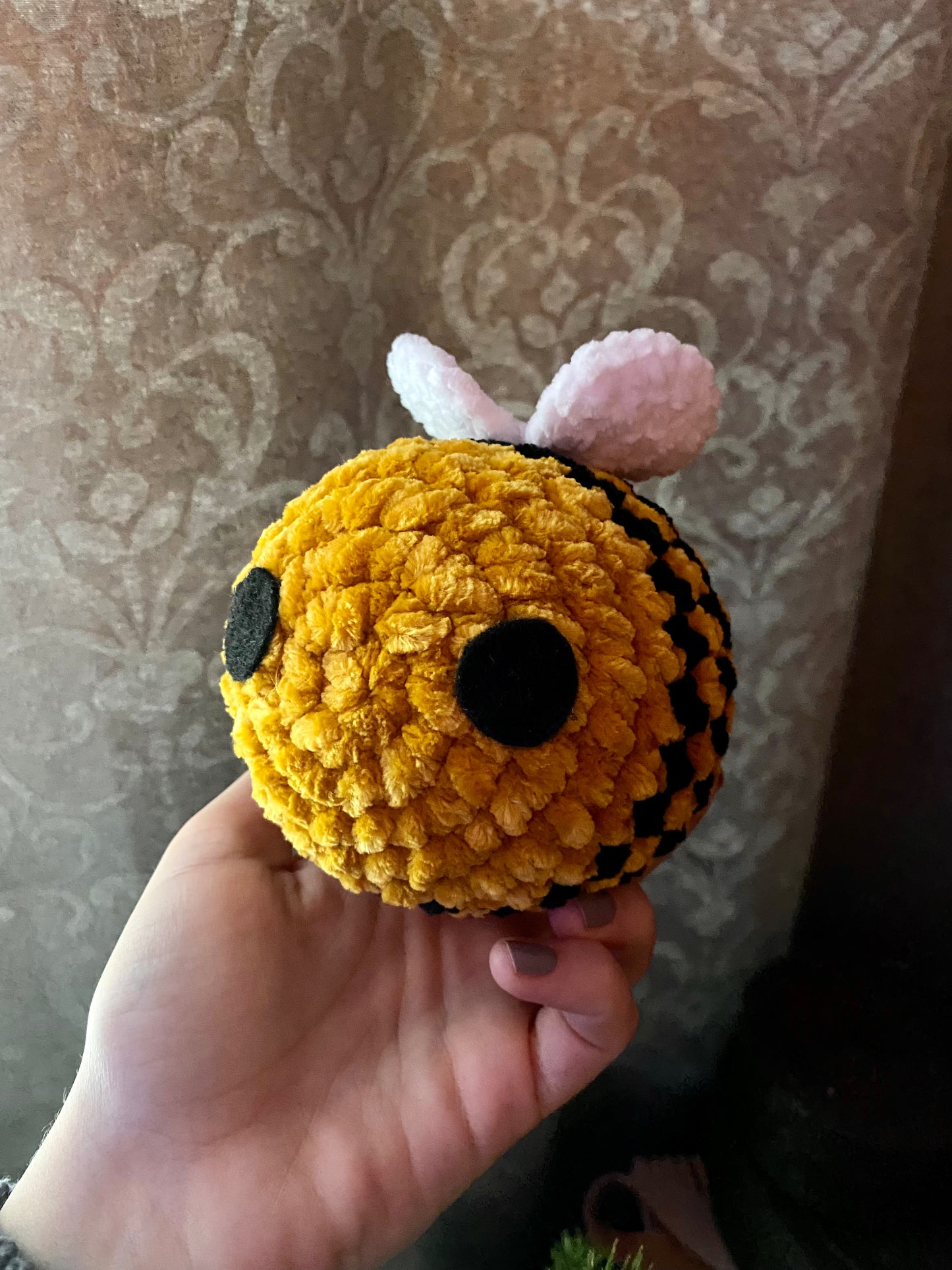 Bee Crochet Amigurumi