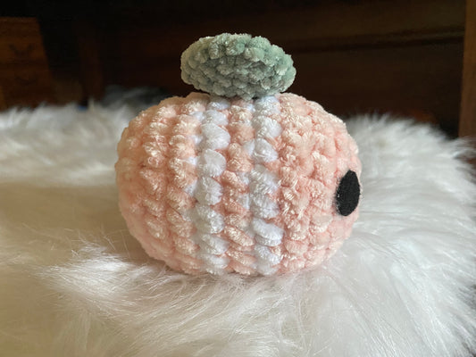 Peaches and Cream Bee Crochet Amigurumi